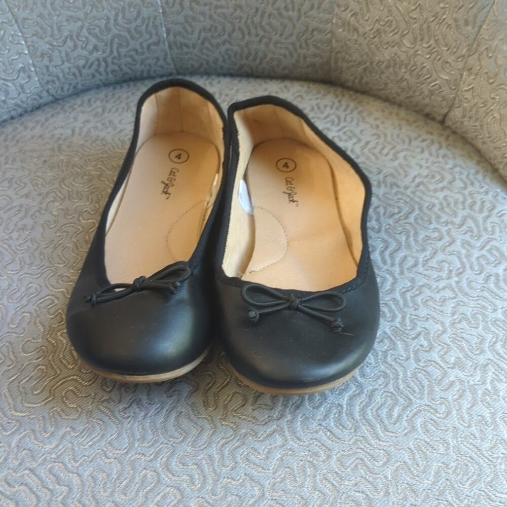 EUC Cat & Jack Flats, 4